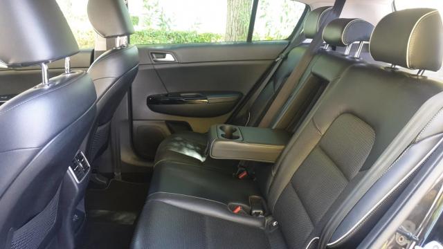 Kia Sportage image 3