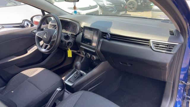 Renault Clio image 8