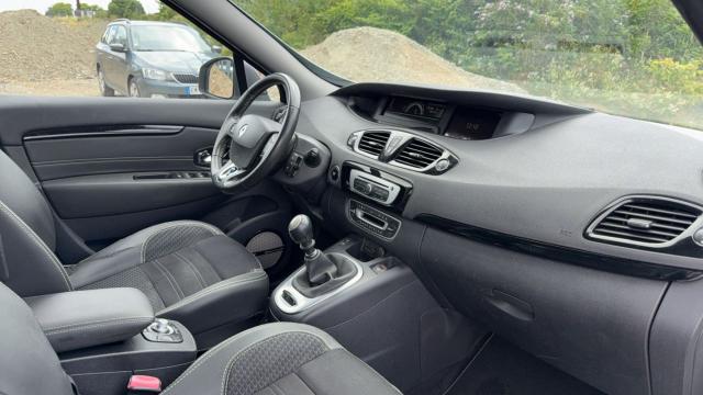 Renault Scénic image 1