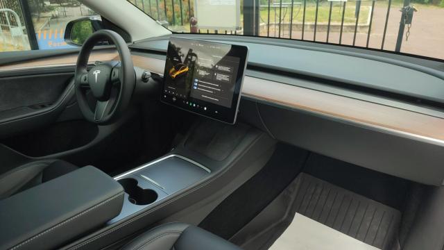 Tesla Model Y image 9