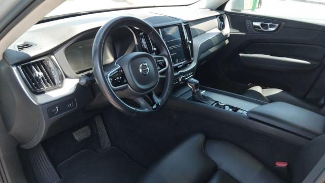 Volvo Xc60 image 2