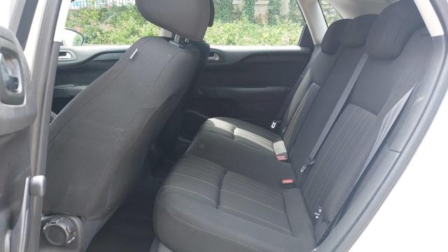 Citroen C4 image 2