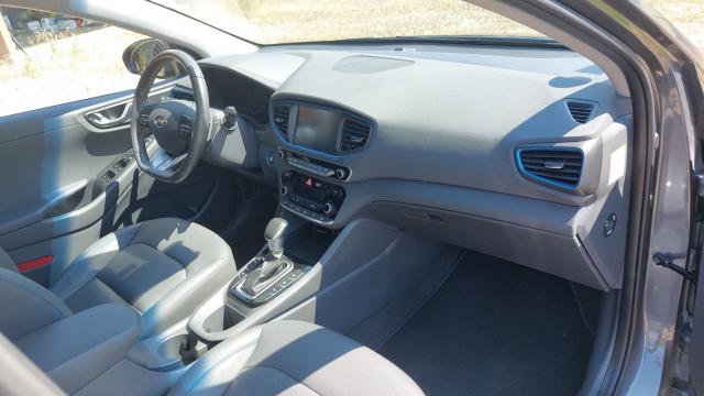 Hyundai Ioniq image 2