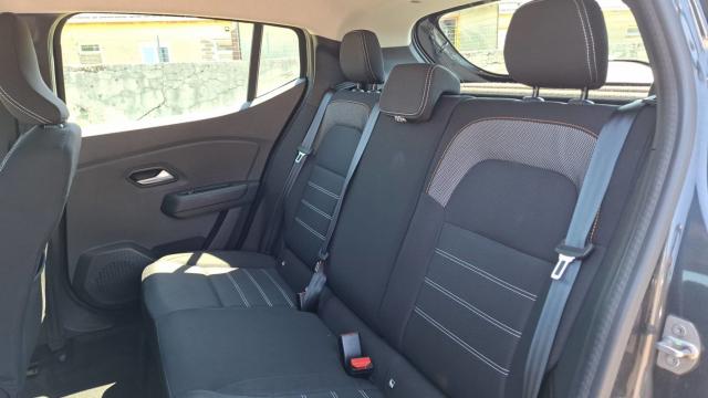 Dacia Sandero image 9