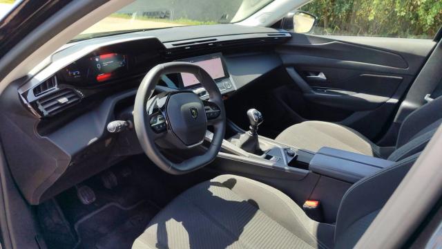 Peugeot 308 image 3