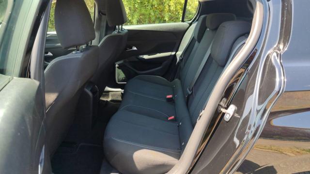 Peugeot 308 image 2