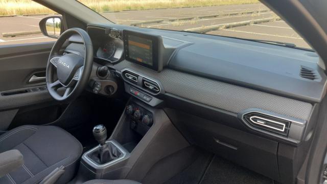 Dacia Sandero image 3