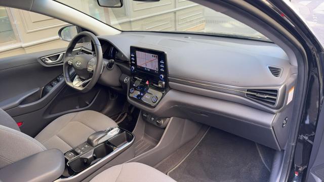 Hyundai Ioniq image 4
