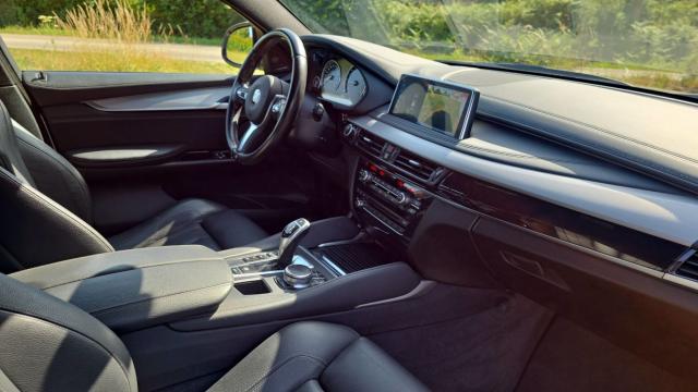 Bmw X6 image 6