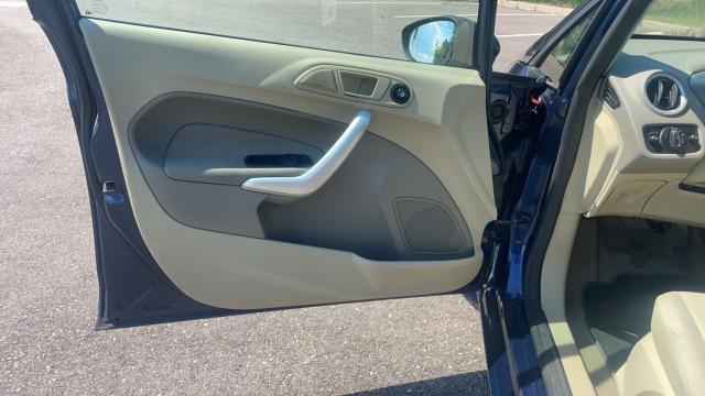 Ford Fiesta image 7