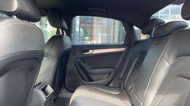 Audi A4 image 9