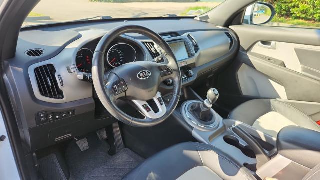 Kia Sportage image 6