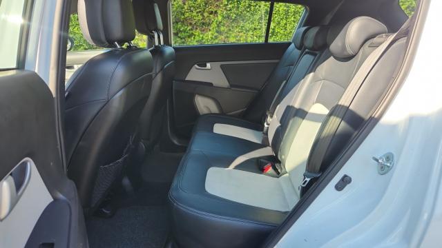 Kia Sportage image 4