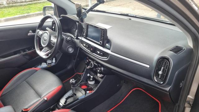 Kia Picanto image 9