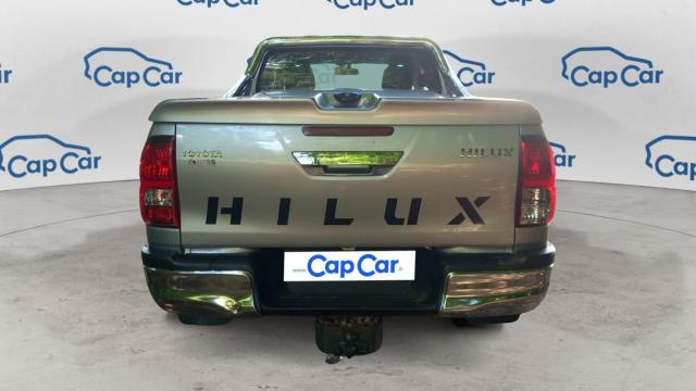 Toyota Hilux image 9