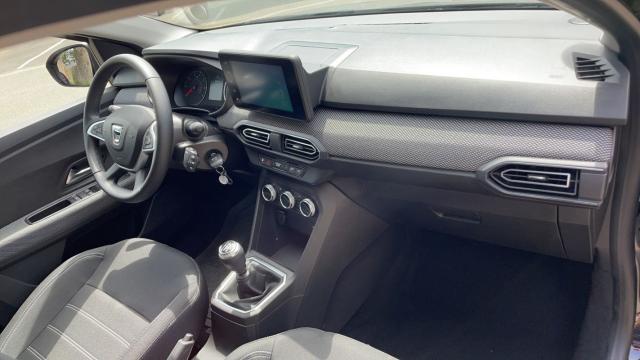 Dacia Sandero image 3