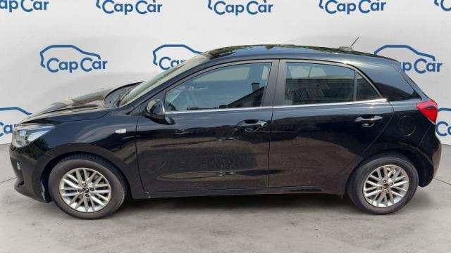 Kia Rio image 8