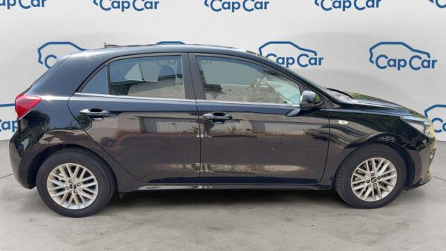 Kia Rio image 4