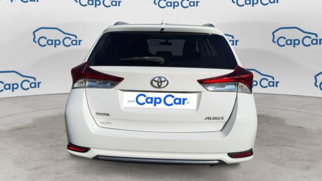 Toyota Auris image 4