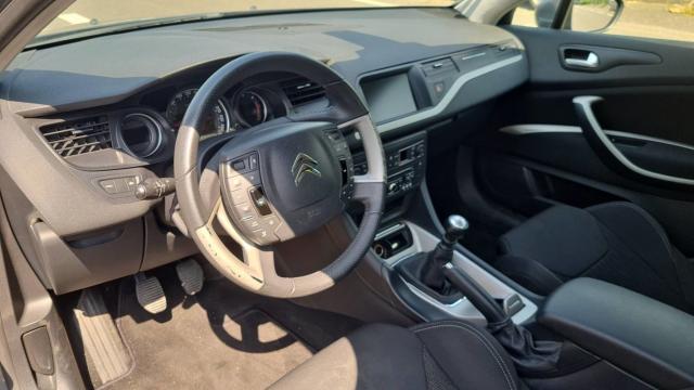 Citroen C5 image 3