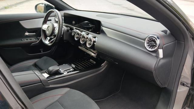 Mercedes Benz Cla Shooting Brake image 9