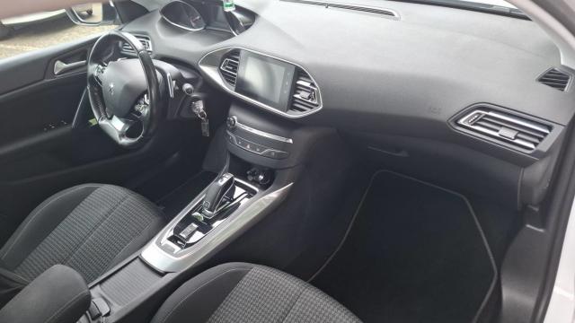 Peugeot 308 image 7
