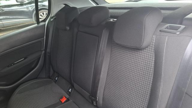 Peugeot 308 image 9