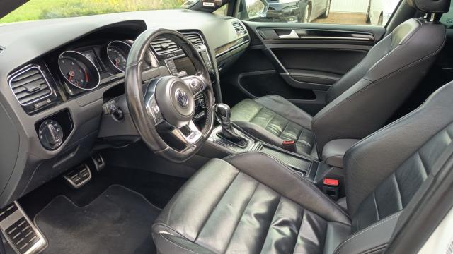 Volkswagen Golf image 6
