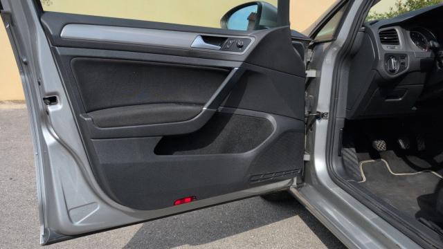 Volkswagen Golf image 3