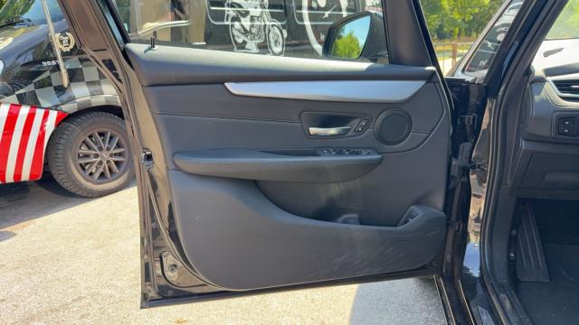 Bmw Serie 2 image 9