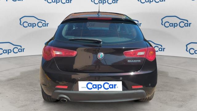 Alfa Romeo Giulietta image 1