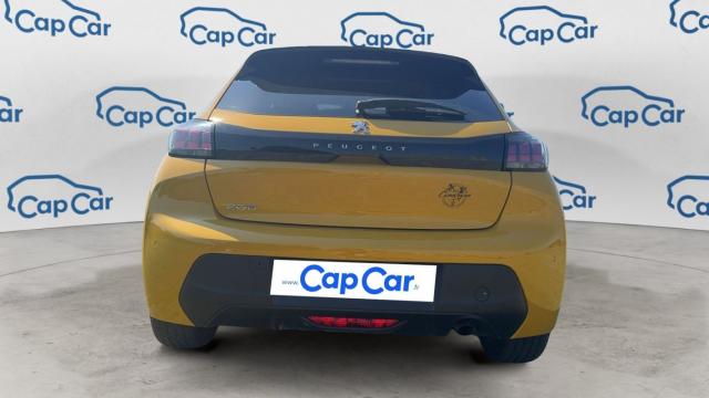Peugeot 208 image 8