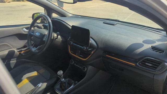 Ford Fiesta image 2