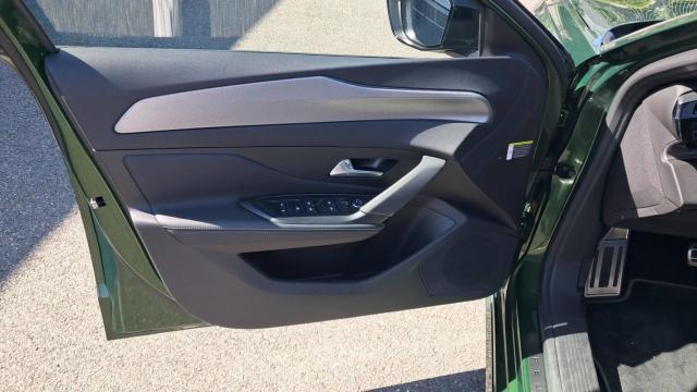 Peugeot 308 image 5