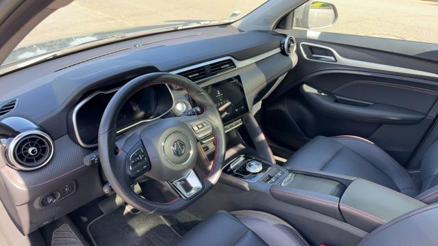 Mg Zs Ev image 3