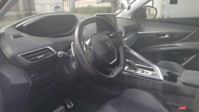 Peugeot 3008 image 5