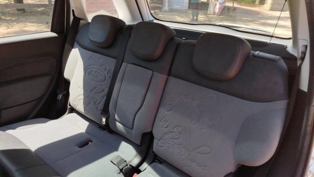 Fiat 500l image 2