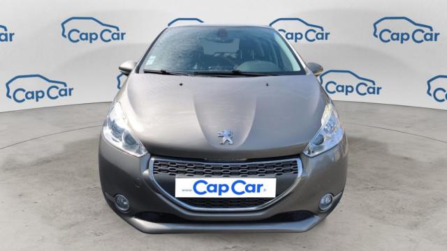 Peugeot 208 image 1
