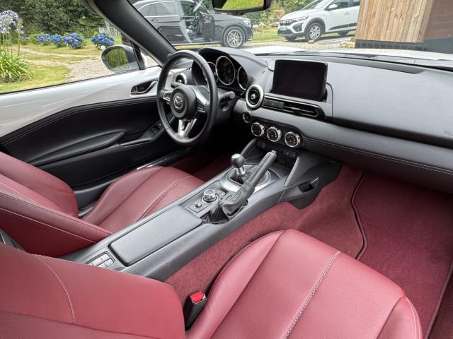 Mazda Mx-5 image 3