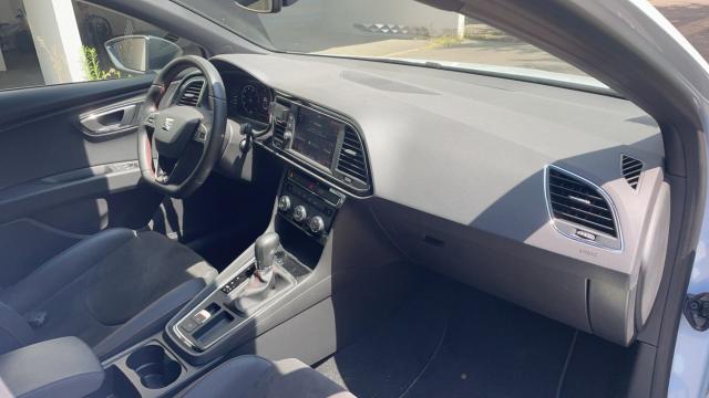 Seat Leon image 3