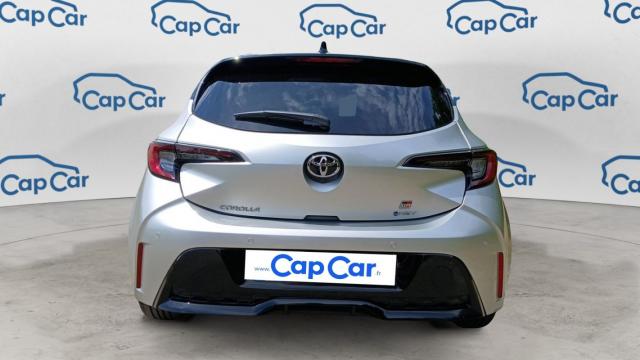Toyota Corolla image 8