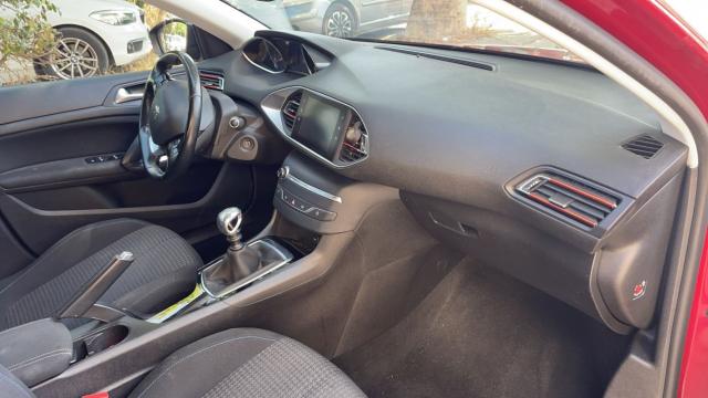 Peugeot 308 image 4