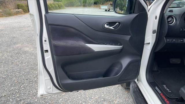 Nissan Navara image 7