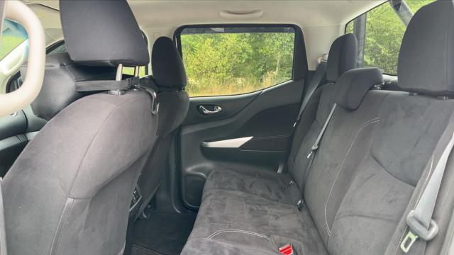 Nissan Navara image 1