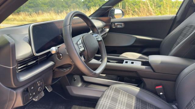 Hyundai Ioniq 6 image 9