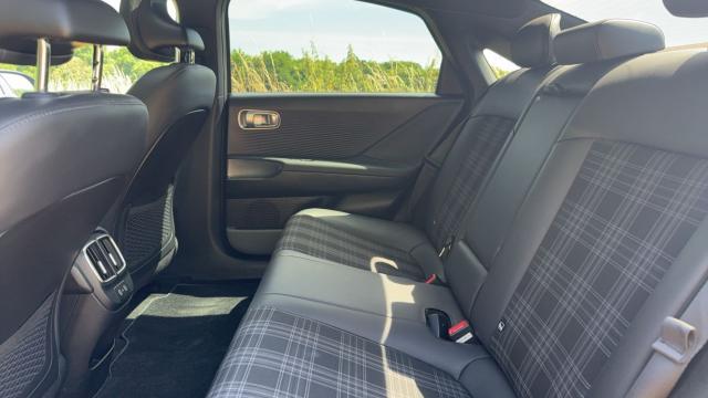 Hyundai Ioniq 6 image 4