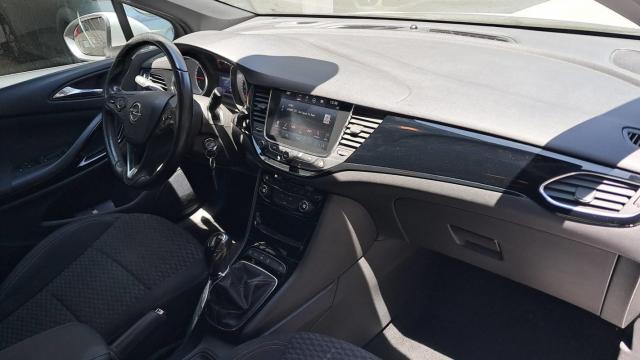 Opel Astra image 2