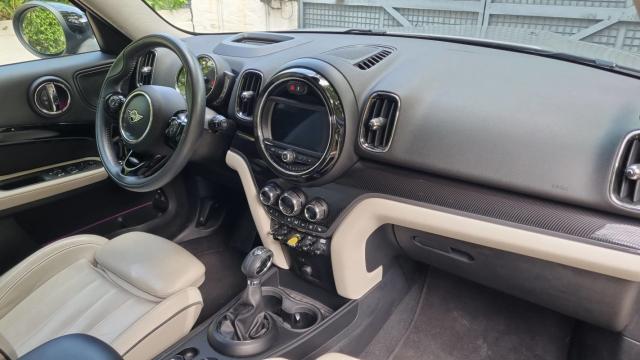 Mini Countryman image 9