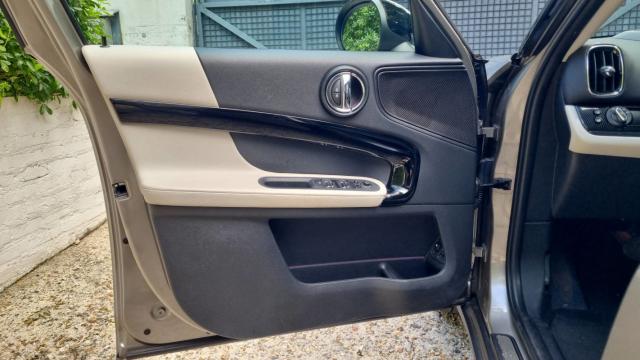 Mini Countryman image 8