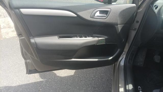 Citroen C4 image 3